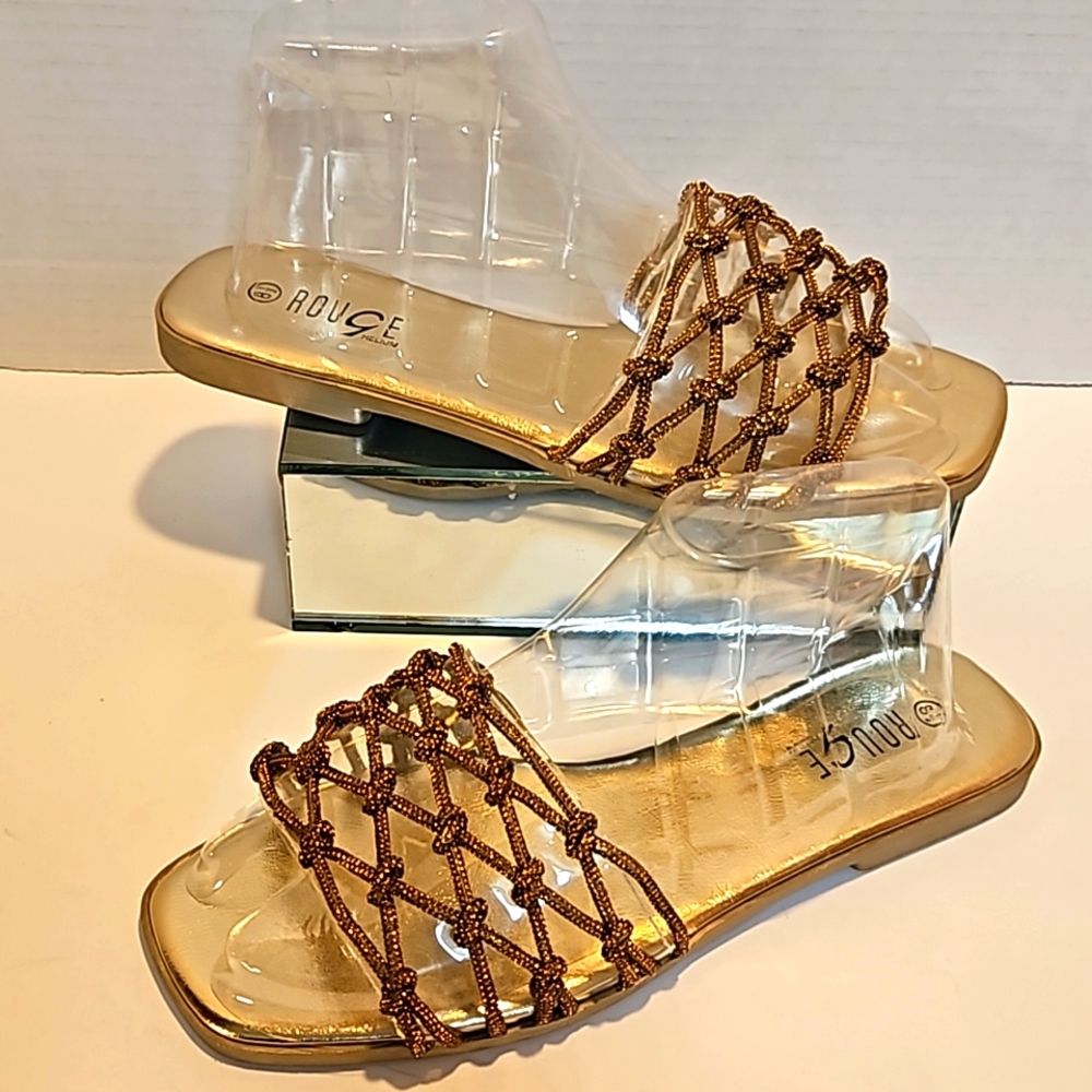 (NWT) ROUGE SANDALS
